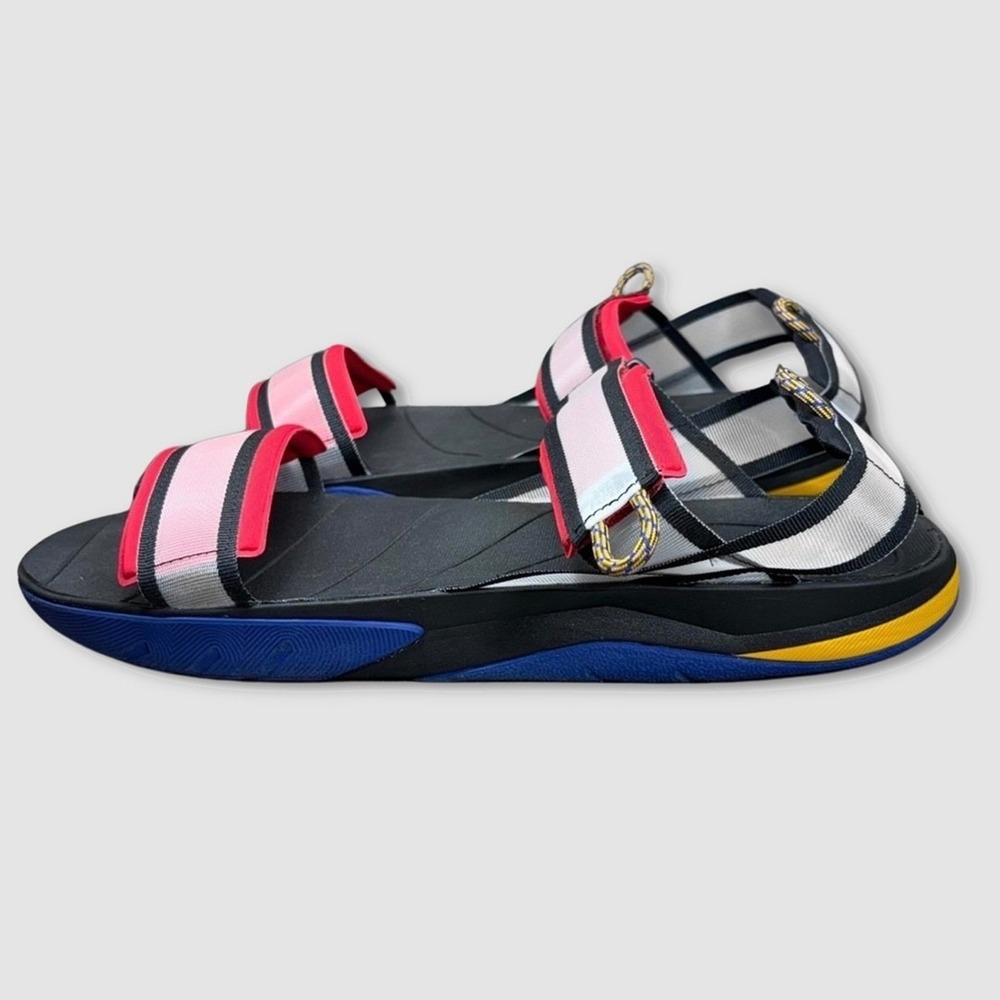 The‎ North Face Skeena Sport Sandals - NWT Mens 12 Black / Multi - #49444-J7